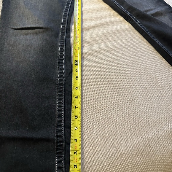 Black True religion Jeans, in very good pre loved condition. - Picture 6 of 7